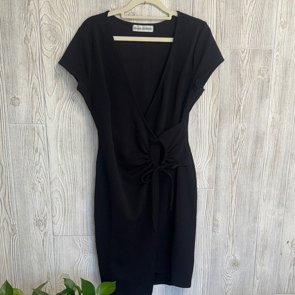 Almost Famous Dresses & Skirts - Almost Famous Black Mini Dress